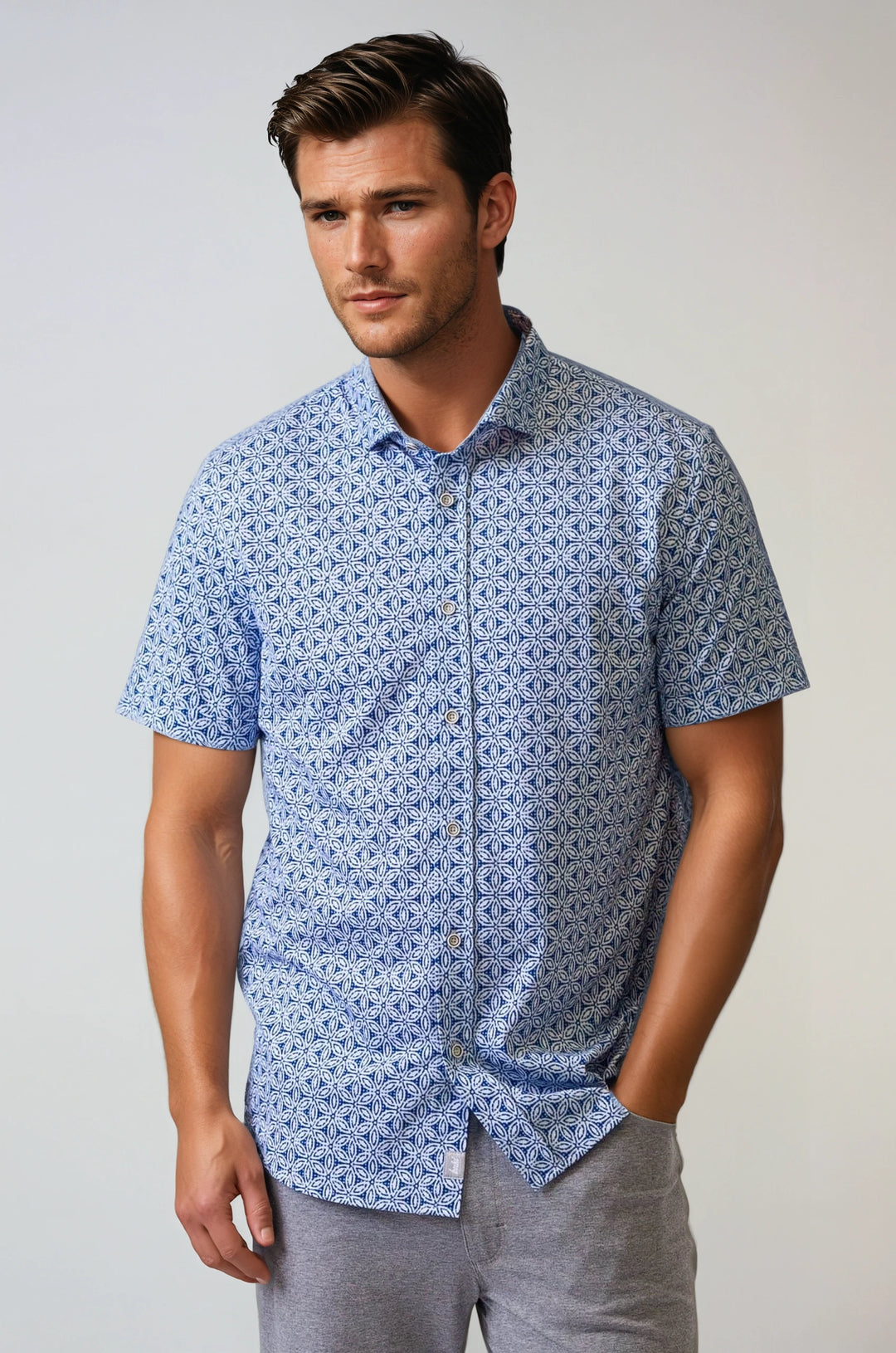 Buki's Field Day Short Sleeve Tech Shirt Floral blue and white 